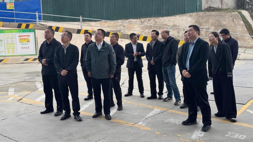 增强互学互鉴，AG旗舰厅股份与甘肃农垦药物碱厂座谈交流